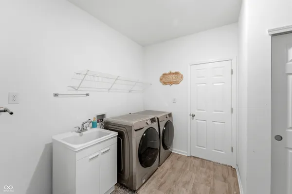 $352,900 | 6769 Honeysuckle Way, Pendleton, IN 46064