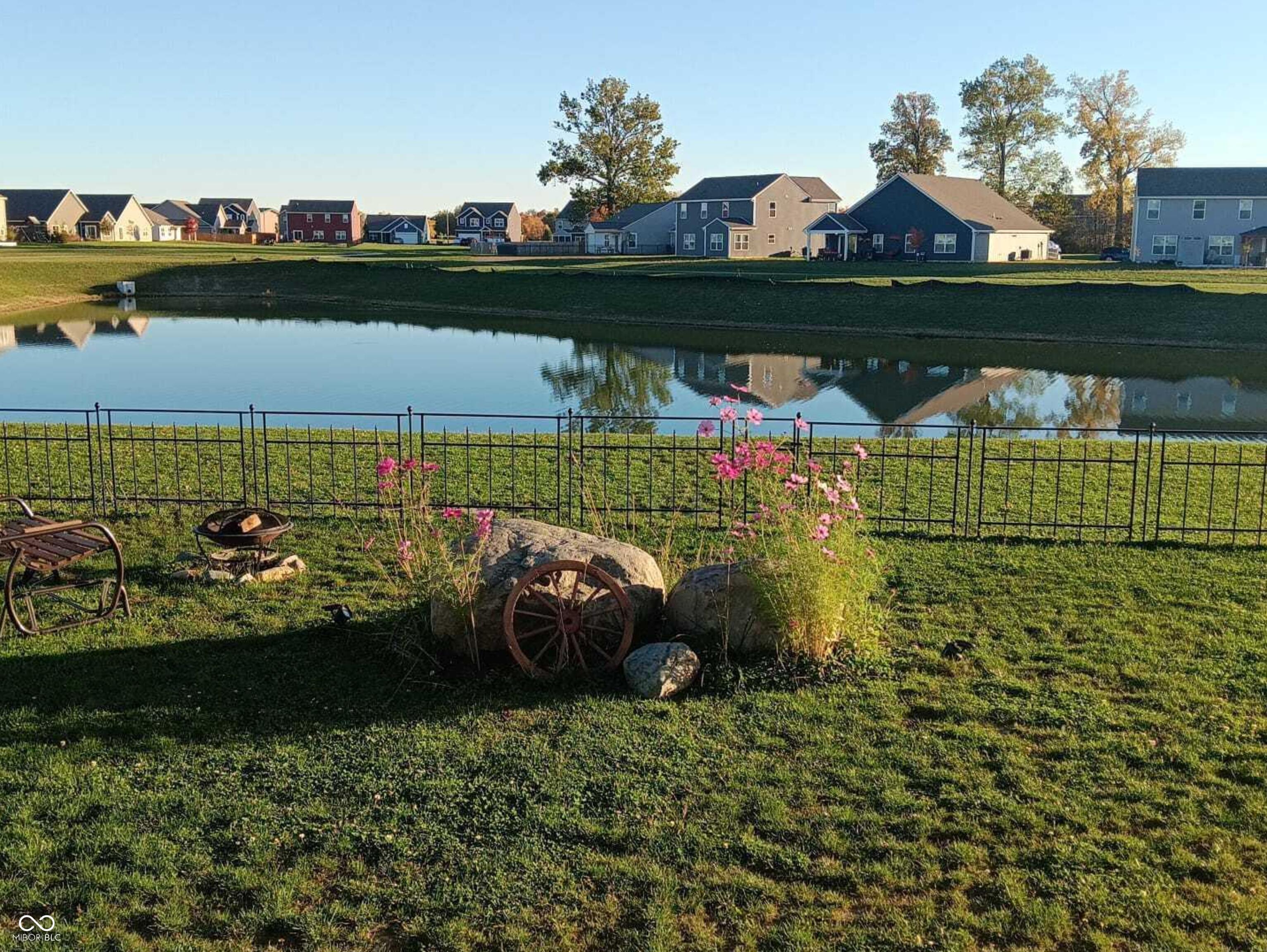 6769 Honeysuckle Way Pendleton, IN 46064 - Photo 29 of 38