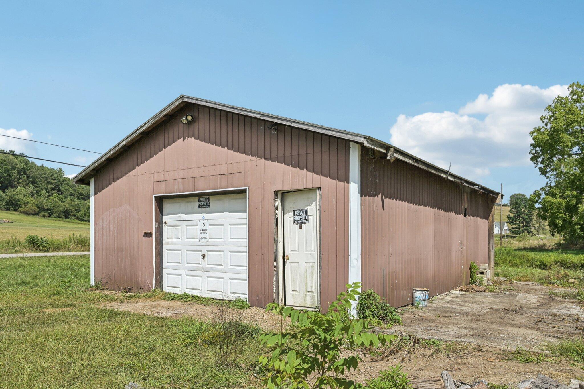 8520 Purity Road Northeast St. Louisville, OH 43071 - Photo 18 of 35