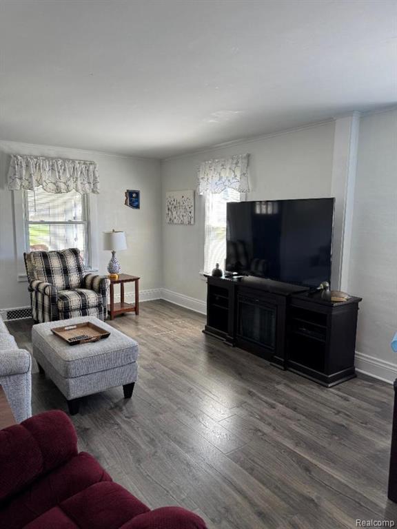 333 Bacon Street Bad Axe, MI 48413 - Photo 4 of 25