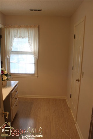 116 Robin Road Simpsonville, SC 29681 - Photo 13 of 24 Gallery Image 13