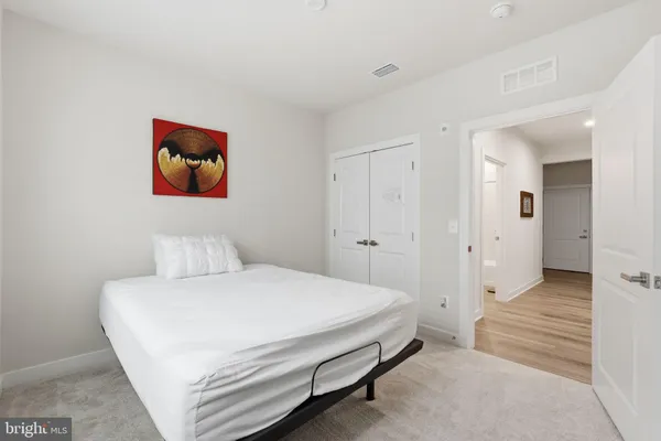 $2,700 | 21460 Mount Sterling Terrace, Unit 105, Sterling, VA 20164