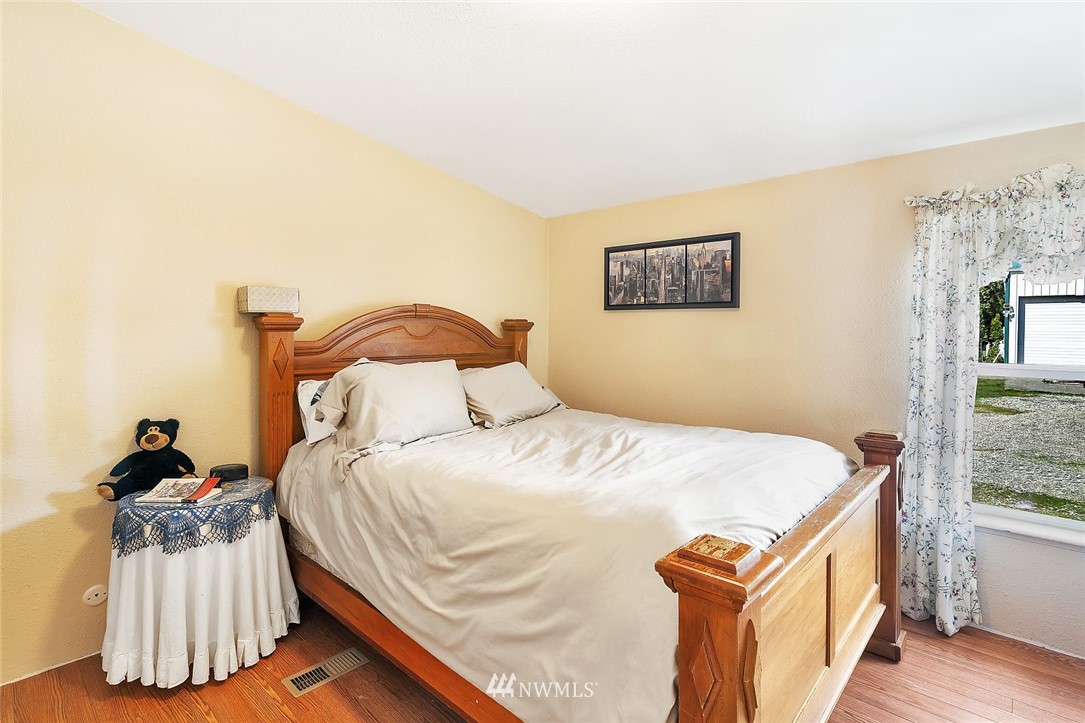 6115 Grandview Road Arlington, WA 98223 - Photo 14 of 24 Gallery Image 14