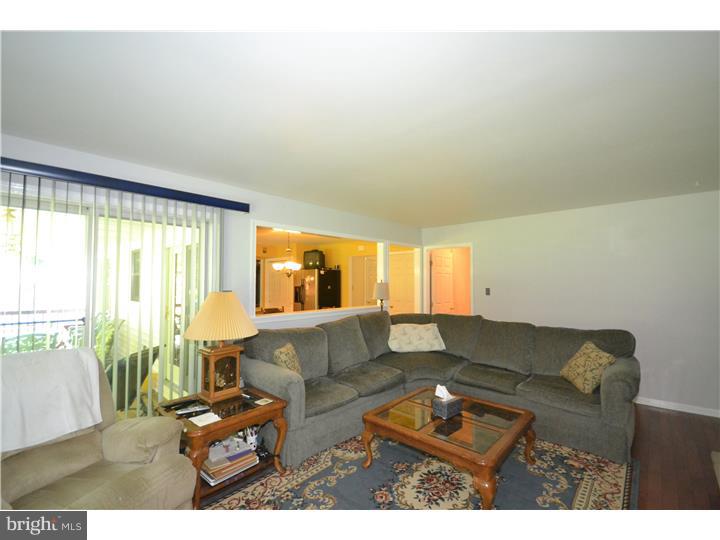 668 Griffiths Road Warrington, PA 18976 - Photo 9 of 25 Family Room
