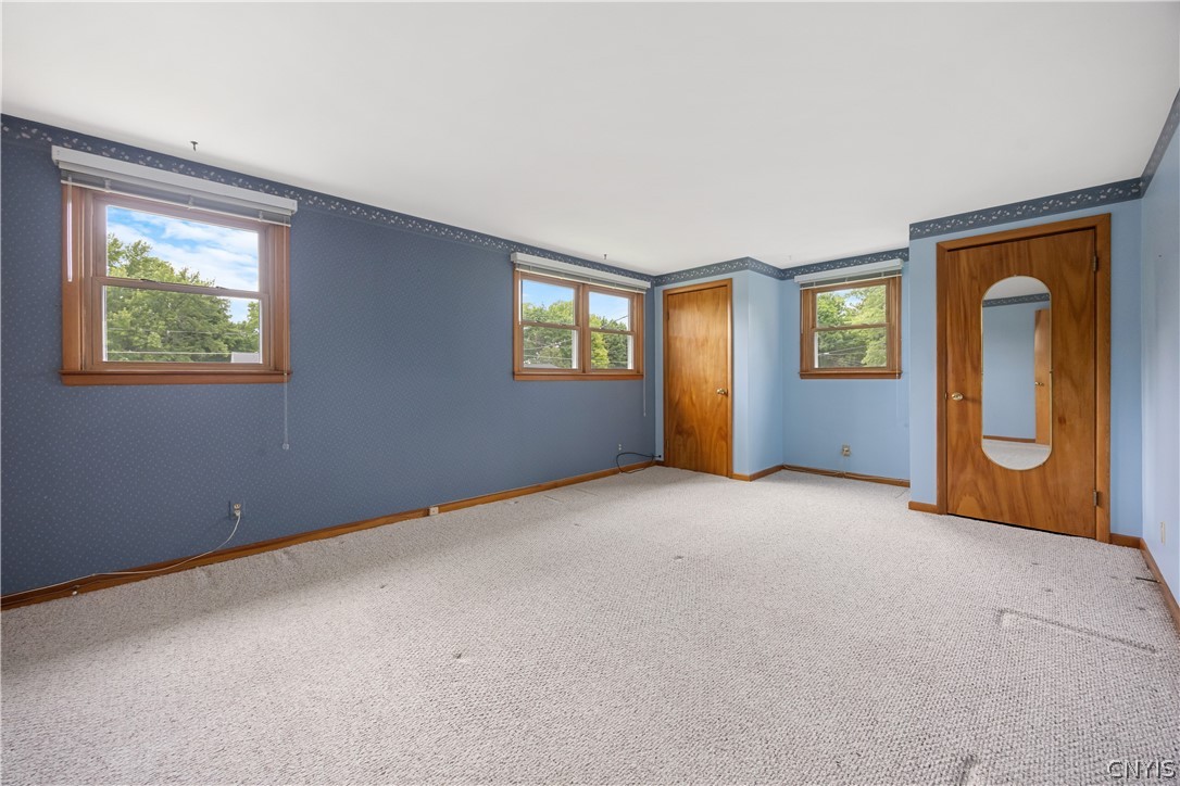 202 Arbordale Road East Camillus, NY 13219 - Photo 15 of 26