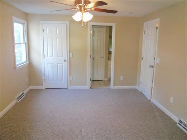 240 Nash Street Springfield, MA 01129 - Photo 18 of 25 Gallery Image 18