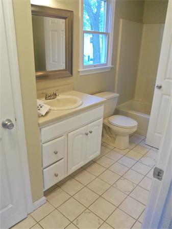 240 Nash Street Springfield, MA 01129 - Photo 20 of 25 Gallery Image 20
