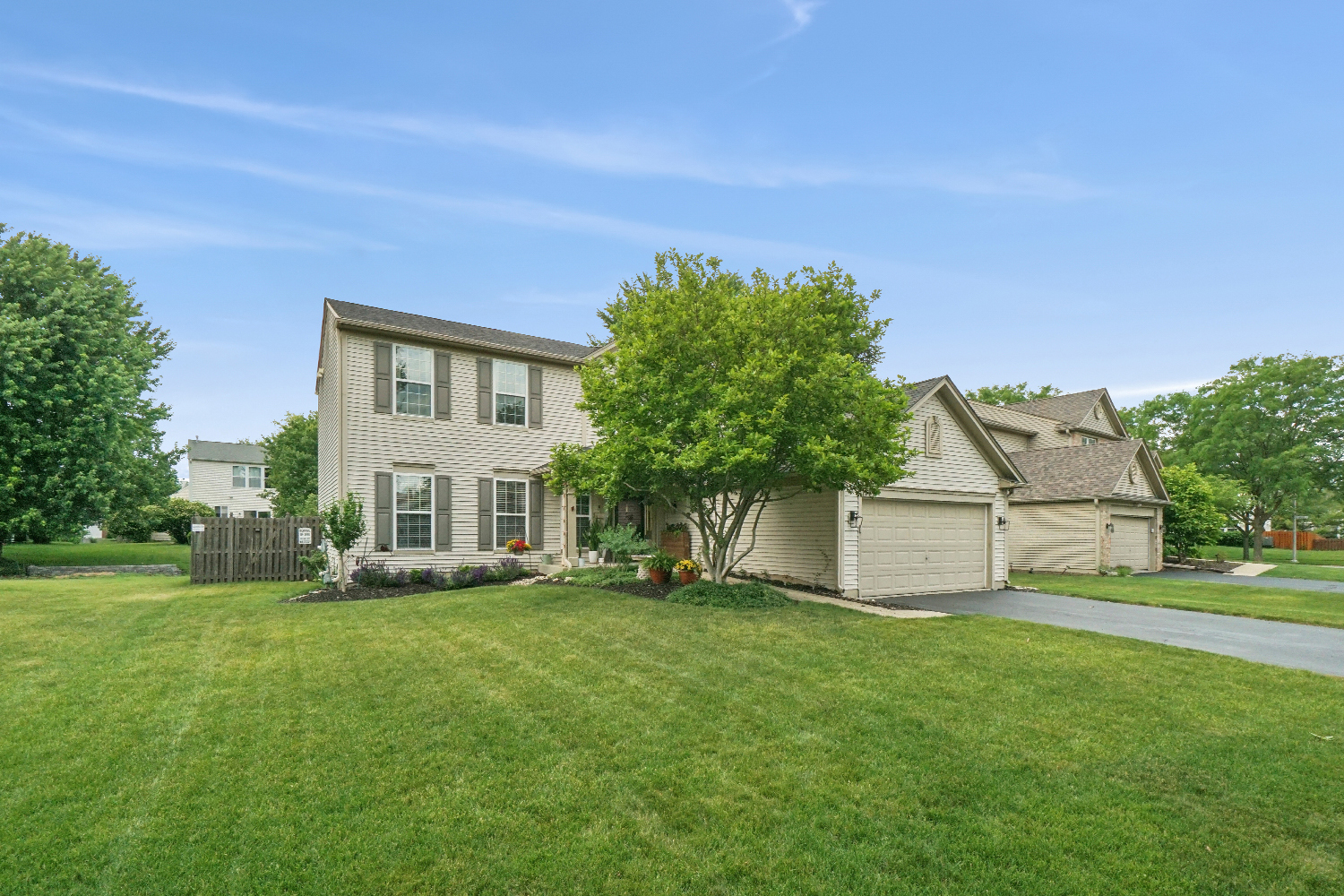 151 Holly Street Bolingbrook, IL 60490 - Photo 2 of 30
