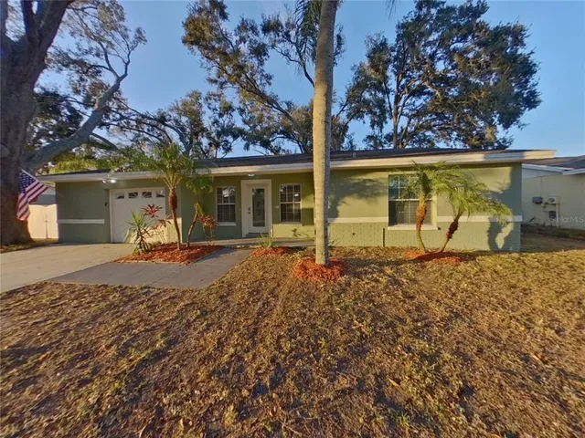 $1,979 | Undisclosed Address, Dover, FL 33527