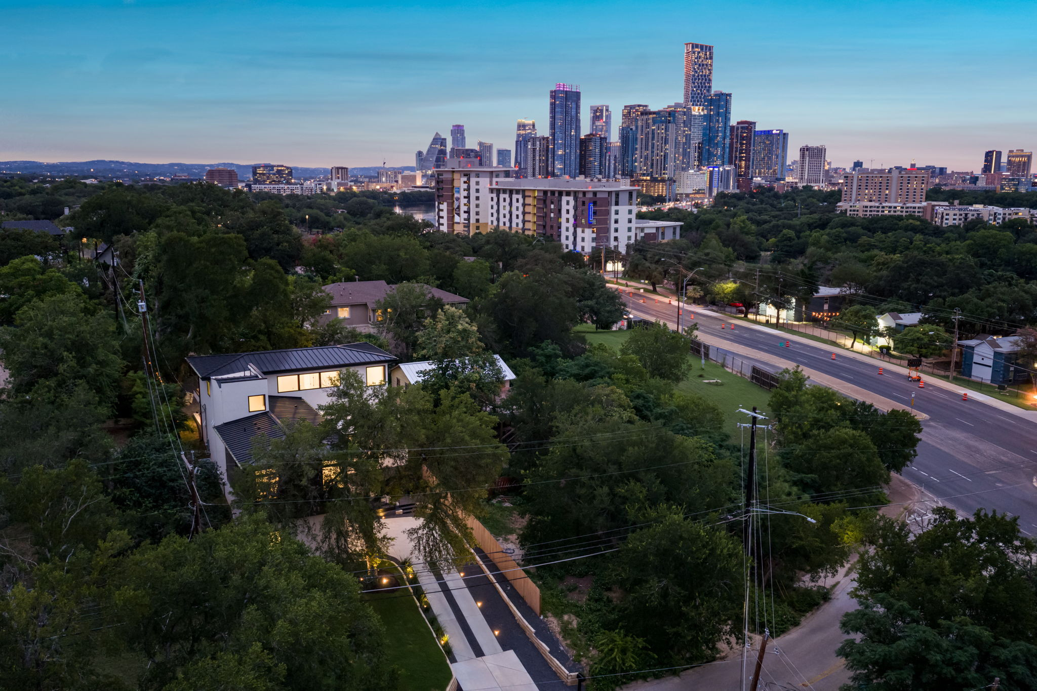 1102 Summit Street Austin, TX 78741 - Photo 32 of 32