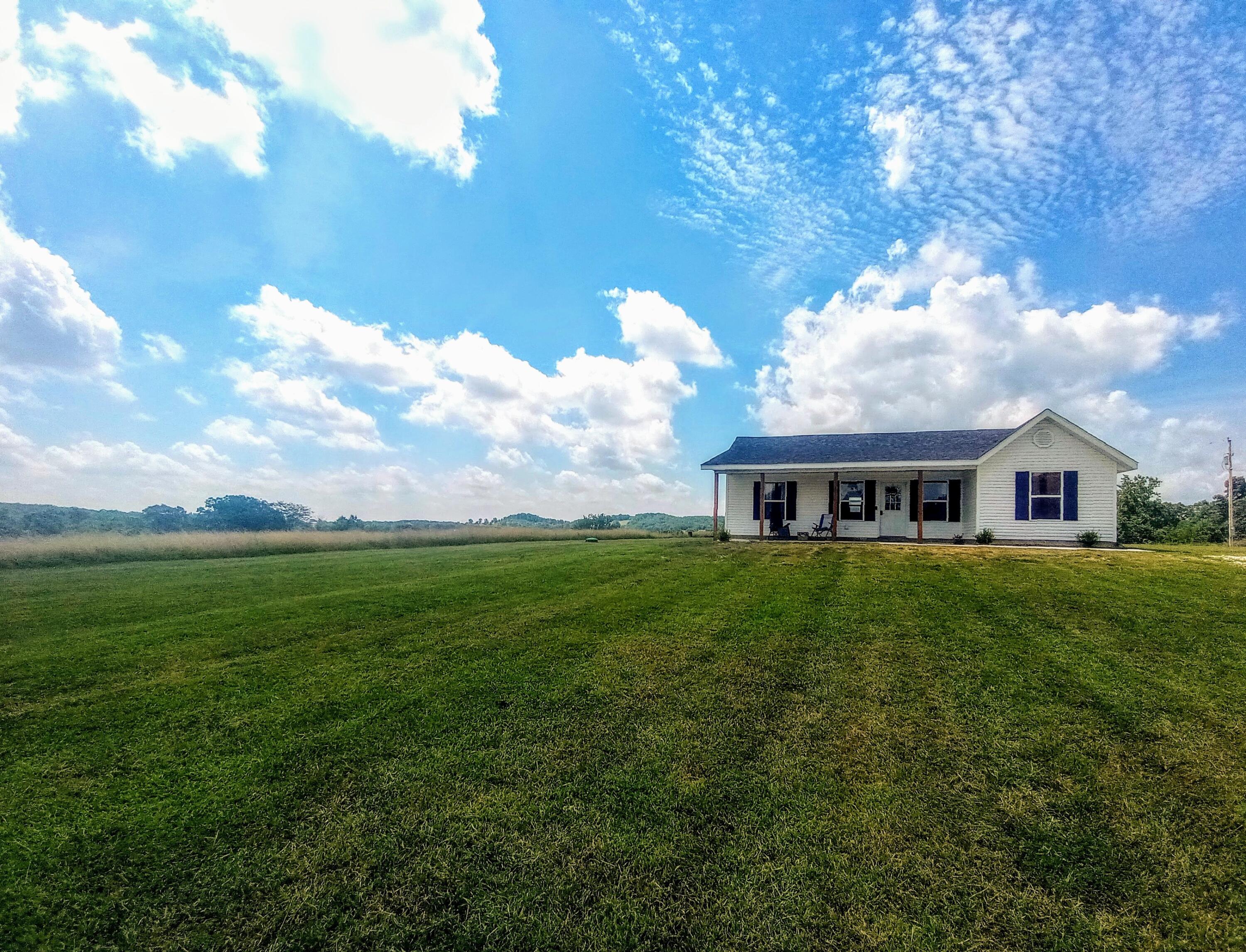 2563 Mountain Road Mansfield, MO 65704 - Photo 1 of 1 Front View