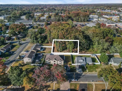 $110,000 | 1903 Melville Street, Oakhurst, NJ 07755