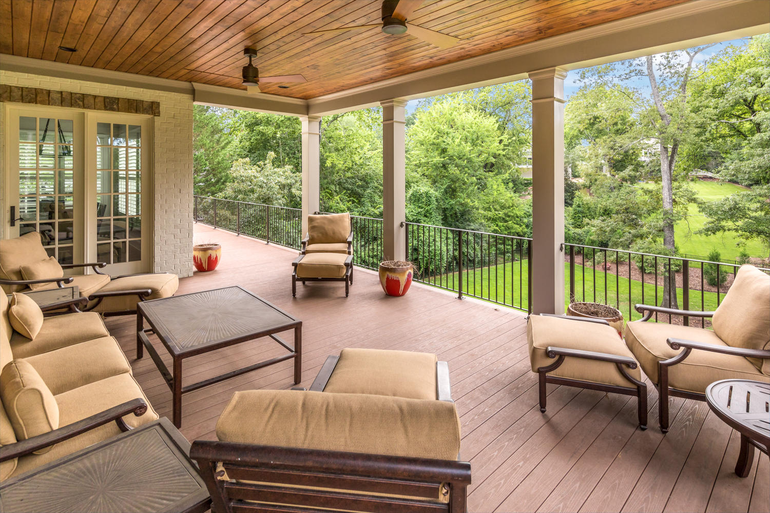 1319 Lawrence Road Chattanooga, TN 37405 - Photo 27 of 80 1319_Lawrence_Rd_16