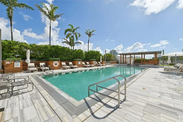 $7,700,000 | 801 South Pointe Drive, Unit PH602, Miami Beach, FL 33139