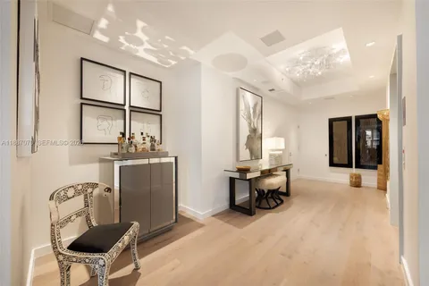 $7,700,000 | 801 South Pointe Drive, Unit PH602, Miami Beach, FL 33139