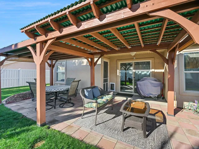 a front view of a multi story residential houses