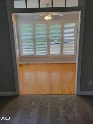 a view of empty room with window