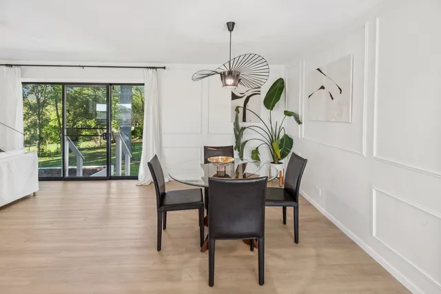 $459,900 | 3S126 South Park Boulevard, Glen Ellyn, IL 60137