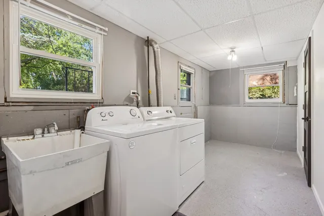 $459,900 | 3S126 South Park Boulevard, Glen Ellyn, IL 60137