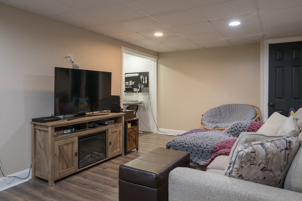 380 Walnut Plain Road Rochester, MA 02770 - Photo 16 of 22