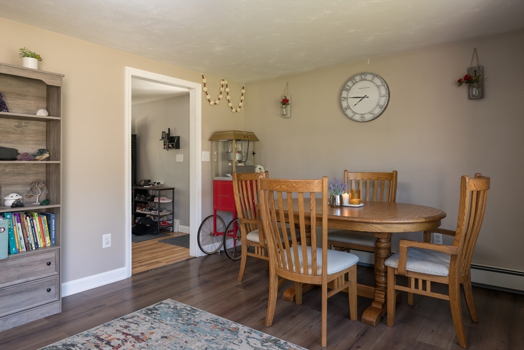 380 Walnut Plain Road Rochester, MA 02770 - Photo 6 of 22