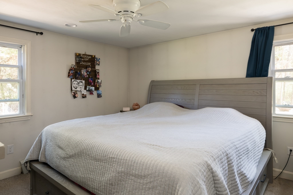 380 Walnut Plain Road Rochester, MA 02770 - Photo 9 of 22