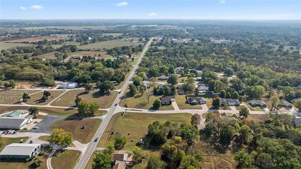 $19,900 | Lot 2 Deer Run Drive, Nevada, MO 64772