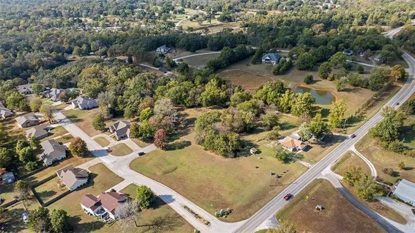 $19,900 | Lot 2 Deer Run Drive, Nevada, MO 64772