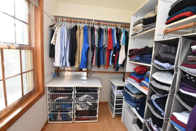 $755,000 | 389 Juniper Court, Delafield, WI 53018