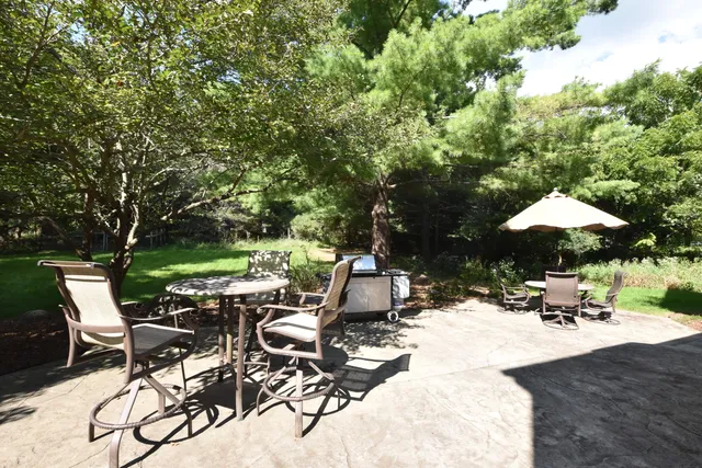 $755,000 | 389 Juniper Court, Delafield, WI 53018