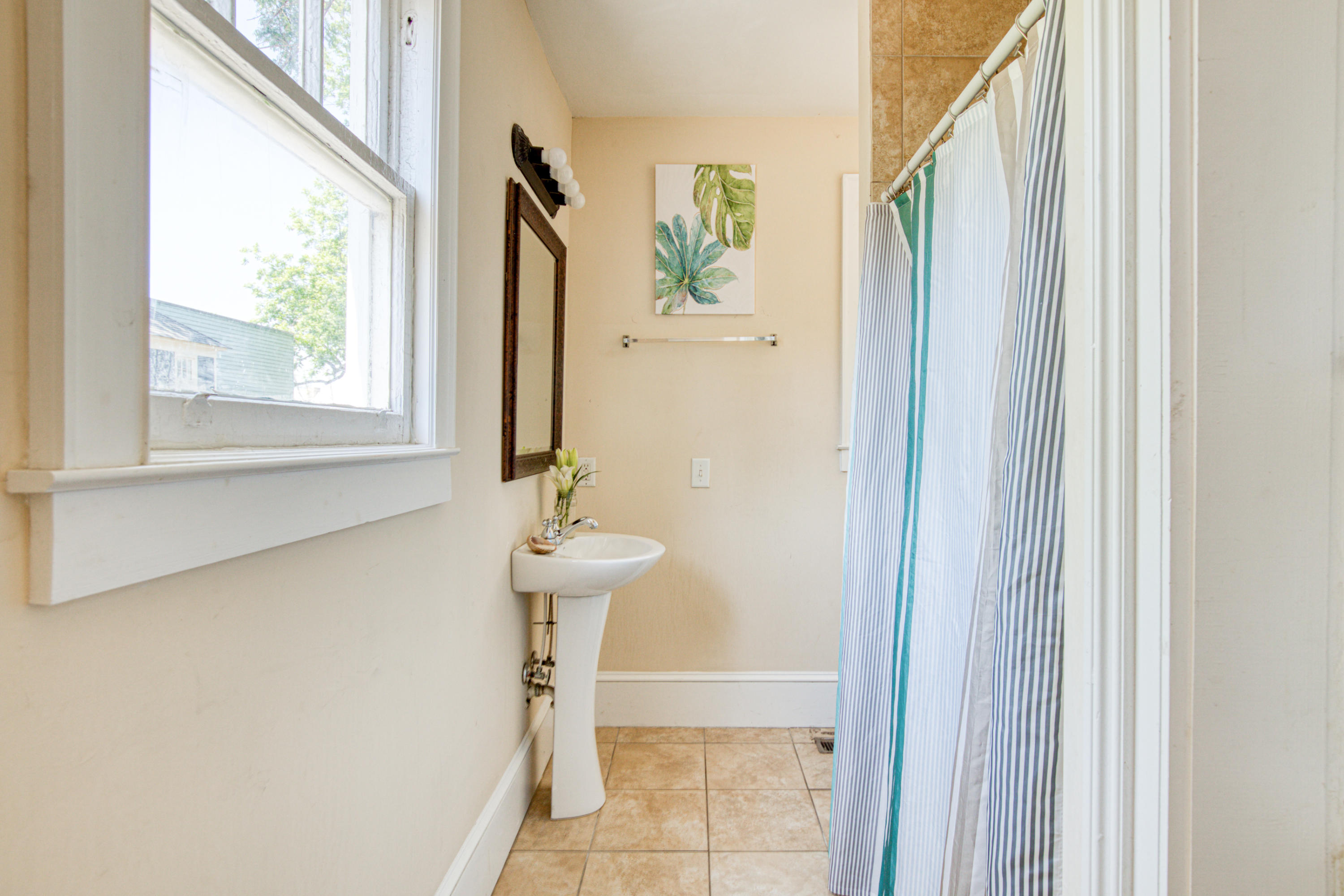 28 Mary Street Charleston, SC 29403 - Photo 10 of 31 28mary-15