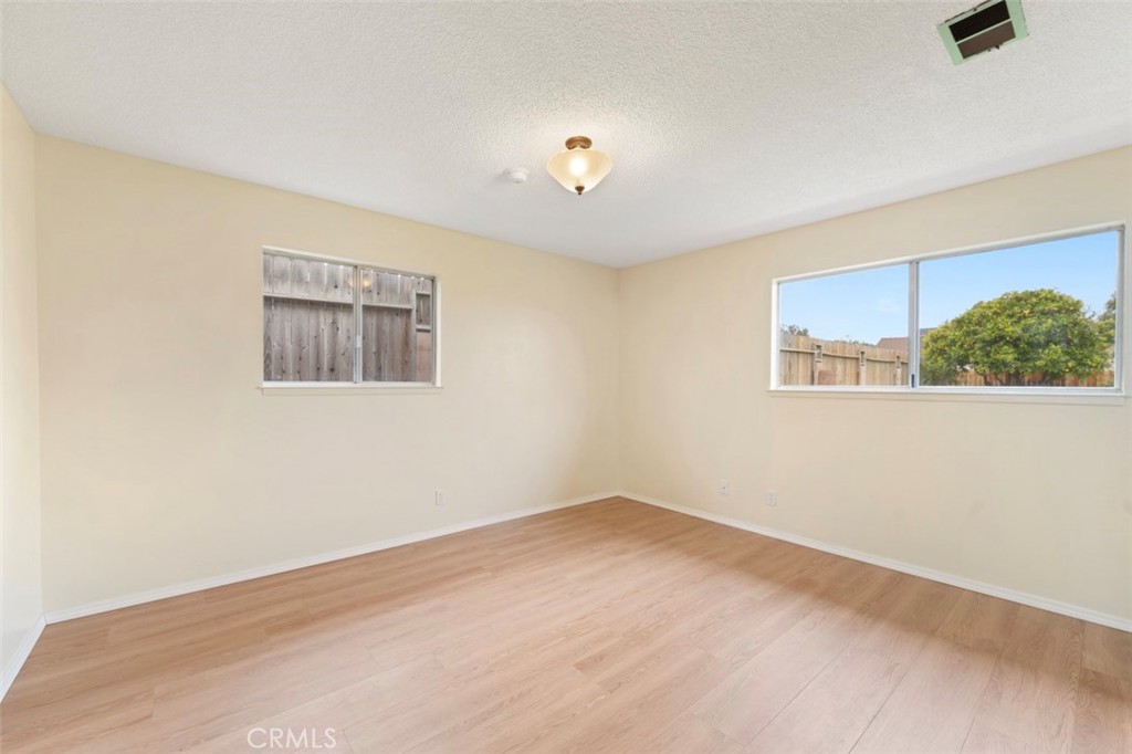 634 South Halcyon Road Arroyo Grande, CA 93420 - Photo 13 of 49 Primary bedroom