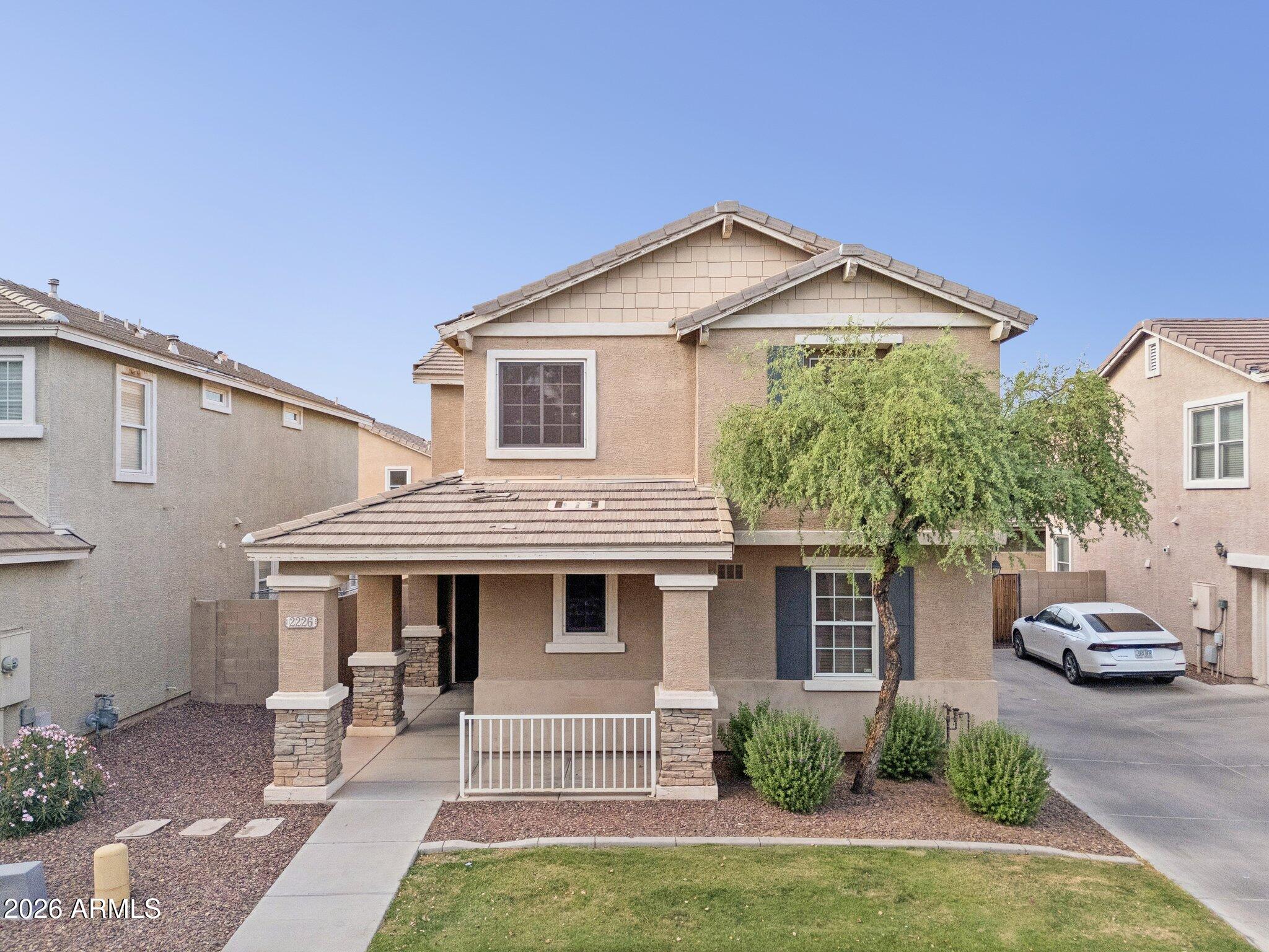 2226 East Fraktur Road Phoenix, AZ 85040 - Photo 2 of 68 Front