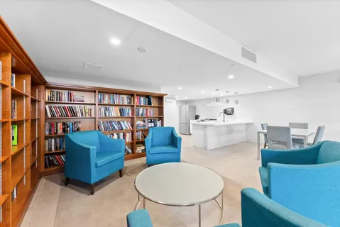 $415,000 | 1160 North Federal Highway, Unit 221, Fort Lauderdale, FL 33304