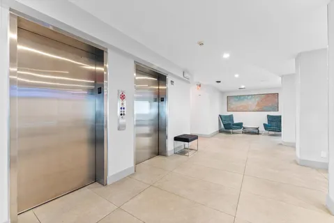 $415,000 | 1160 North Federal Highway, Unit 221, Fort Lauderdale, FL 33304