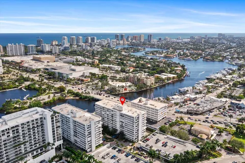 $415,000 | 1160 North Federal Highway, Unit 221, Fort Lauderdale, FL 33304