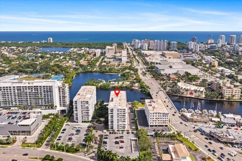 $415,000 | 1160 North Federal Highway, Unit 221, Fort Lauderdale, FL 33304