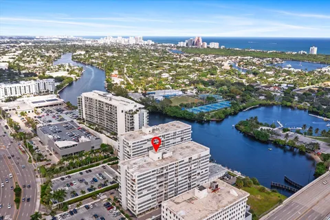 $415,000 | 1160 North Federal Highway, Unit 221, Fort Lauderdale, FL 33304