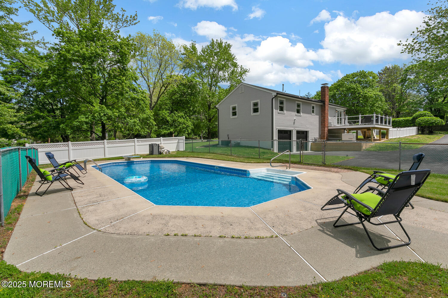 832 Nutswamp Road Red Bank, NJ 07701 - Photo 3 of 53 832 Nutswamp Rd Red Bank NJ-large-051-00