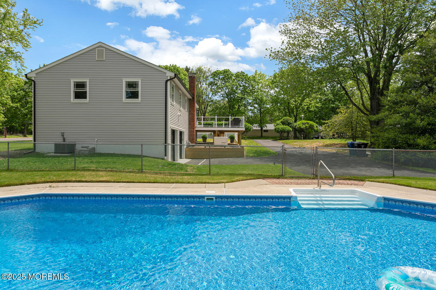 832 Nutswamp Road Red Bank, NJ 07701 - Photo 43 of 53 832 Nutswamp Rd Red Bank NJ-large-049-02
