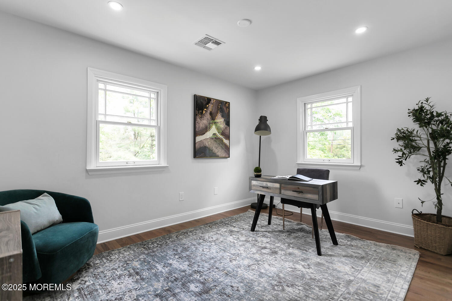 832 Nutswamp Road Red Bank, NJ 07701 - Photo 9 of 53 832 Nutswamp Rd Red Bank NJ-large-037-01