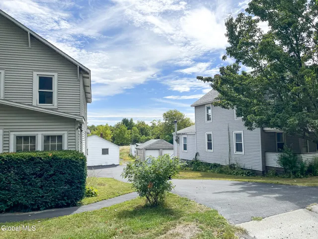 $175,000 | 94 Bridge Street, Bethlehem, NY 12158