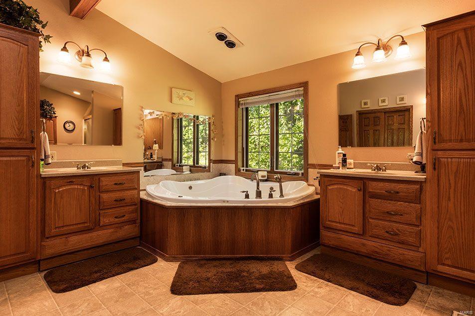 197 Quarry Road Carrollton, IL 62016 - Photo 10 of 30