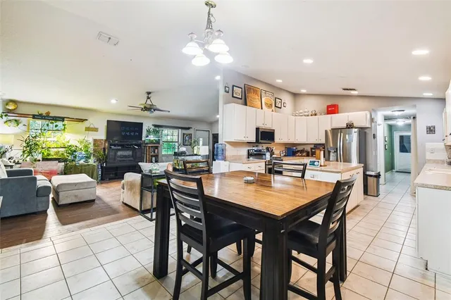 a bathroom with bathtub