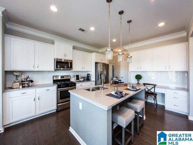 808 Ridgeway Avenue Columbiana, AL 35051 - Photo 4 of 14