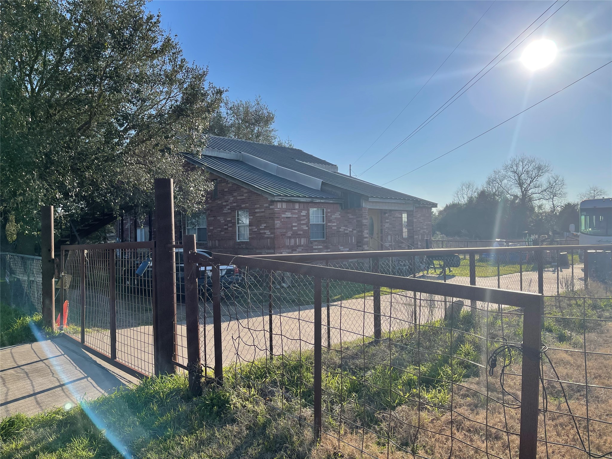 20661 Cochran Road Prairie View, TX 77445 - Photo 4 of 8 Gallery Image 4