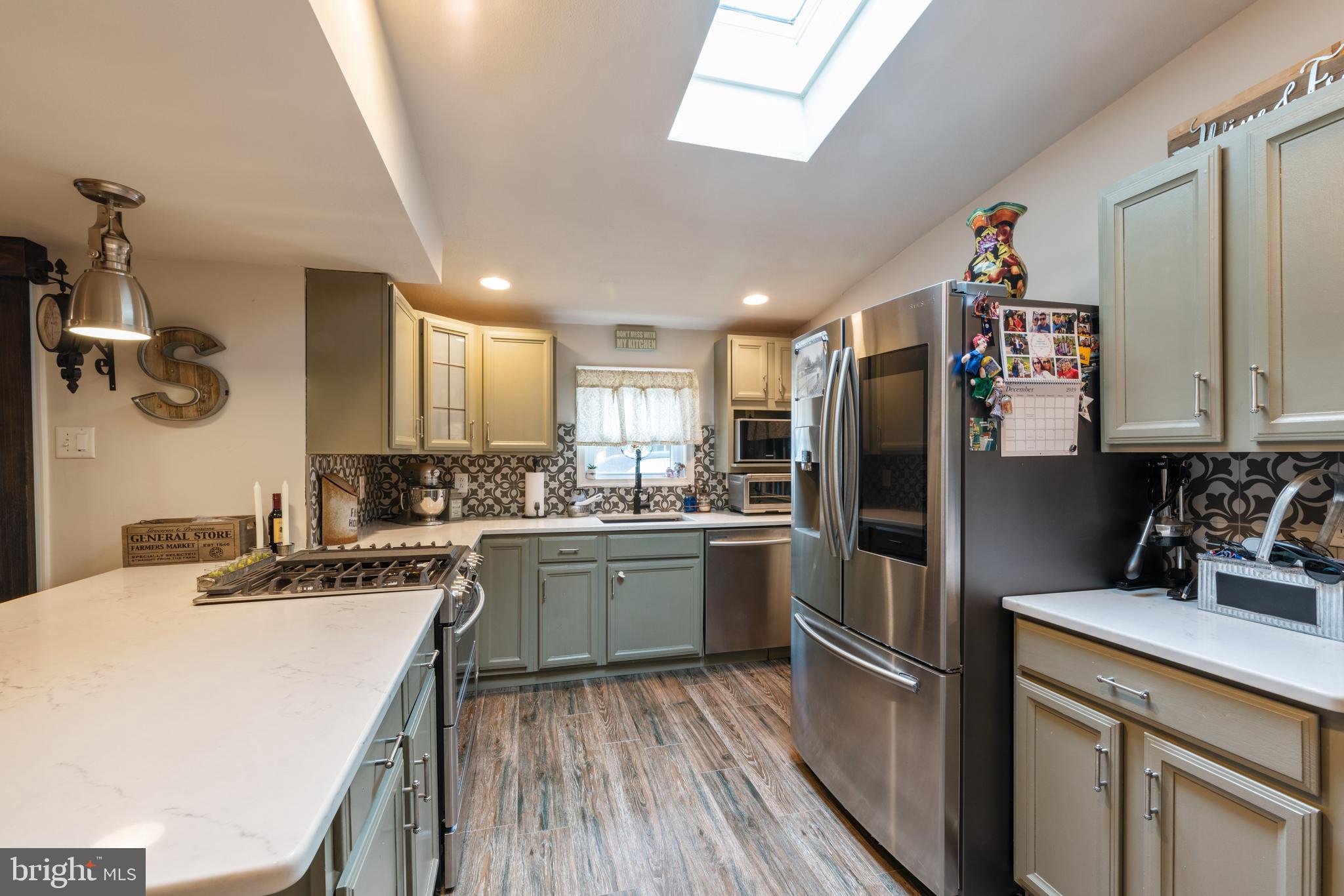 239 Chapel Heights Road Sewell, NJ 08080 - Photo 6 of 25