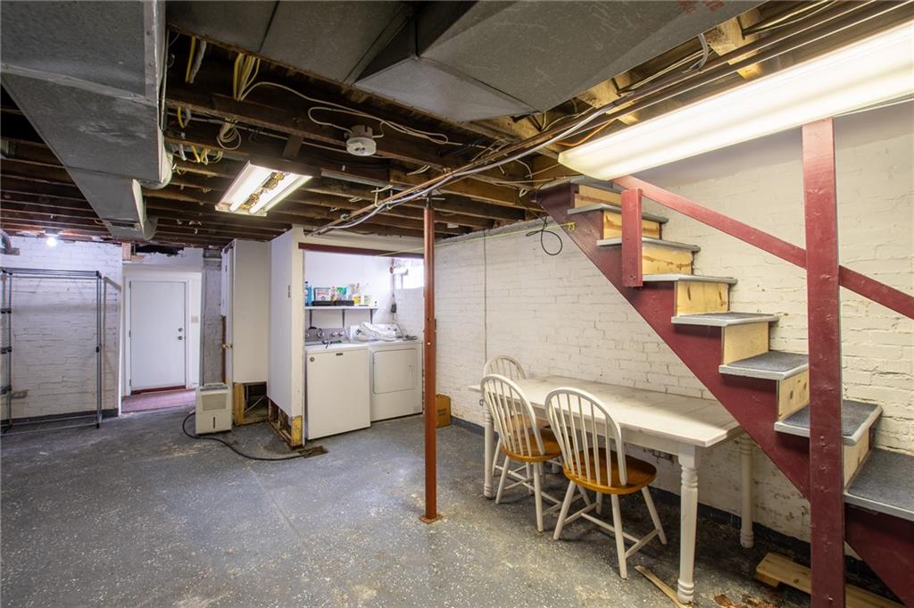 431 East Washington Street Rochester, PA 15074 - Photo 25 of 32