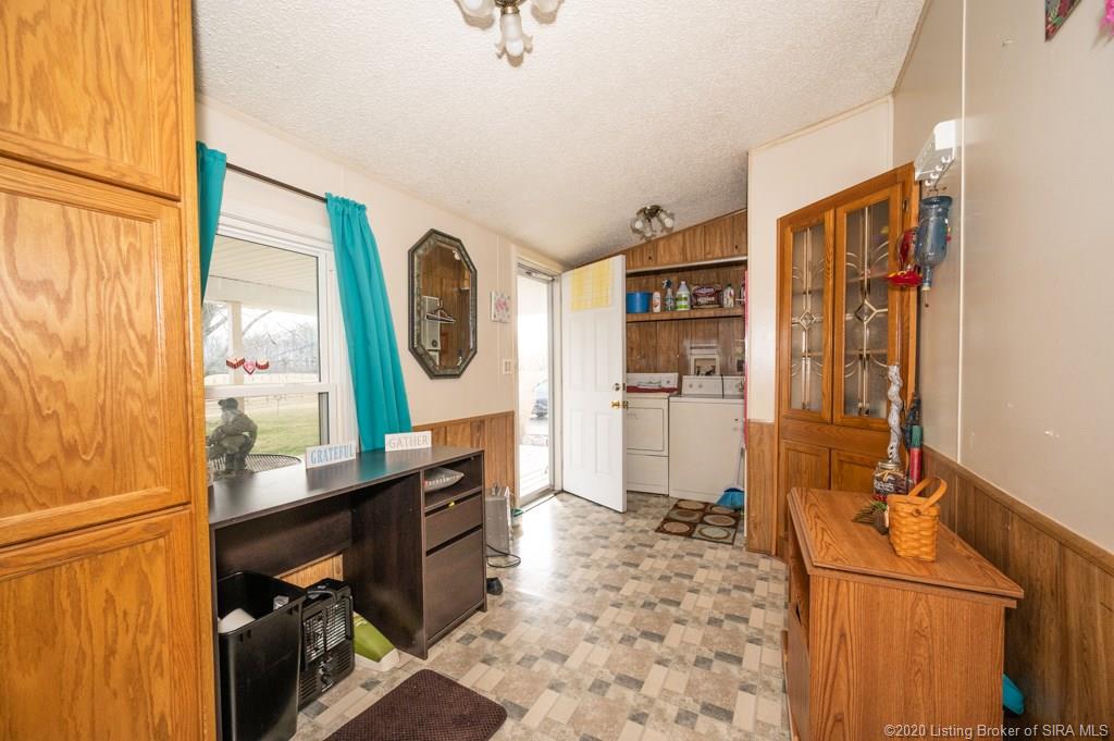 29606 Green Road Borden, IN 47106 - Photo 22 of 35 Gallery Image 22