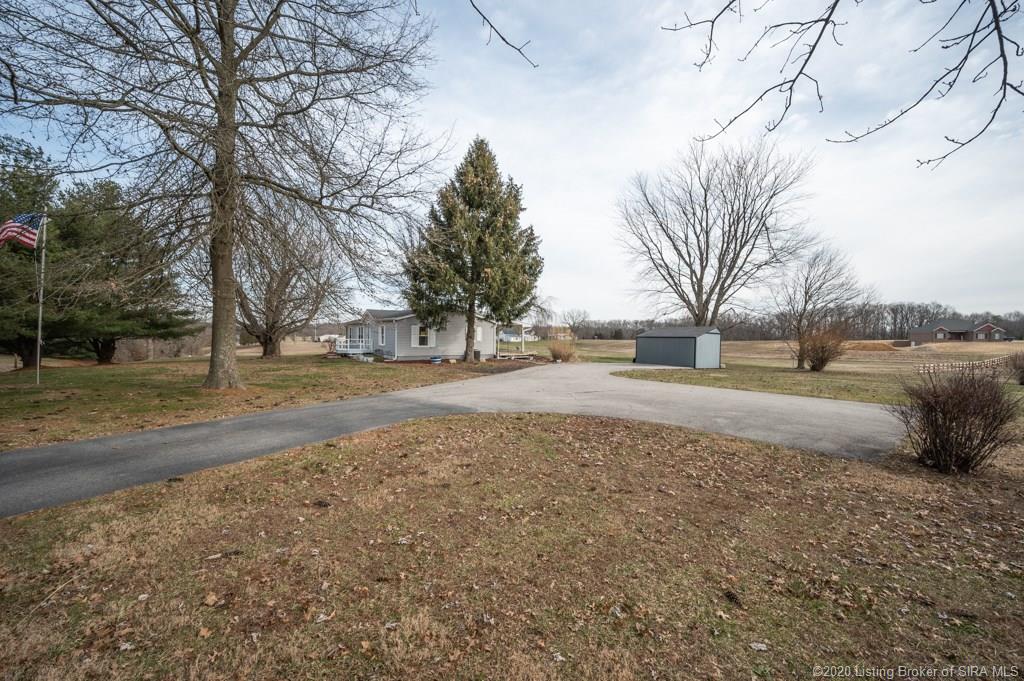 29606 Green Road Borden, IN 47106 - Photo 31 of 35 Gallery Image 31